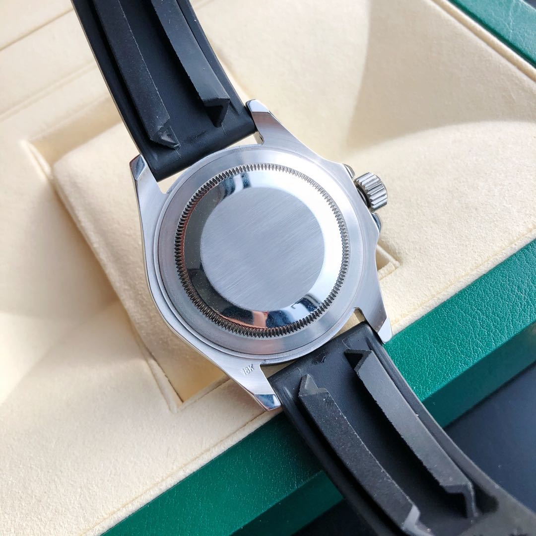 YACHT-MASTE BLACK BEZEL WHITE DIAL