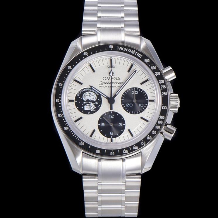 SPEEDMASTER MOONWATCH SNOOPY BLACK BEZEL