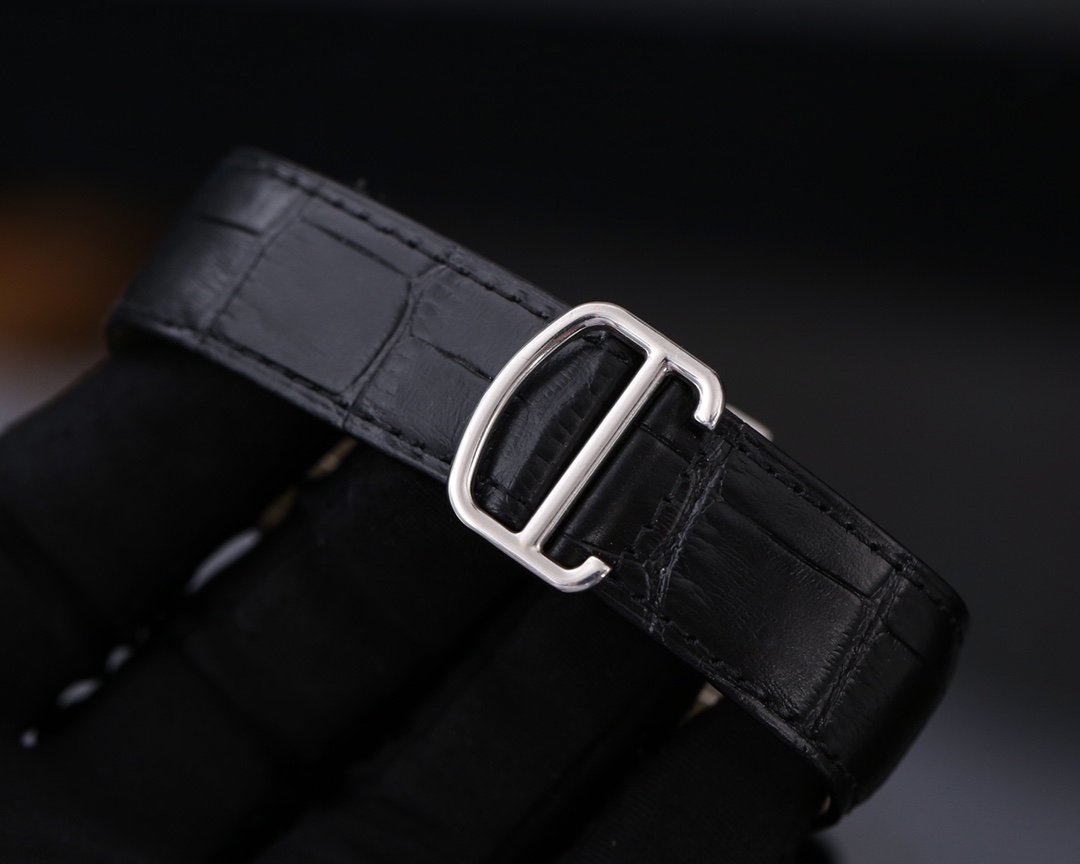 TANK MC ANNUAL CALENDAR MOONPHASE TOURBILLON