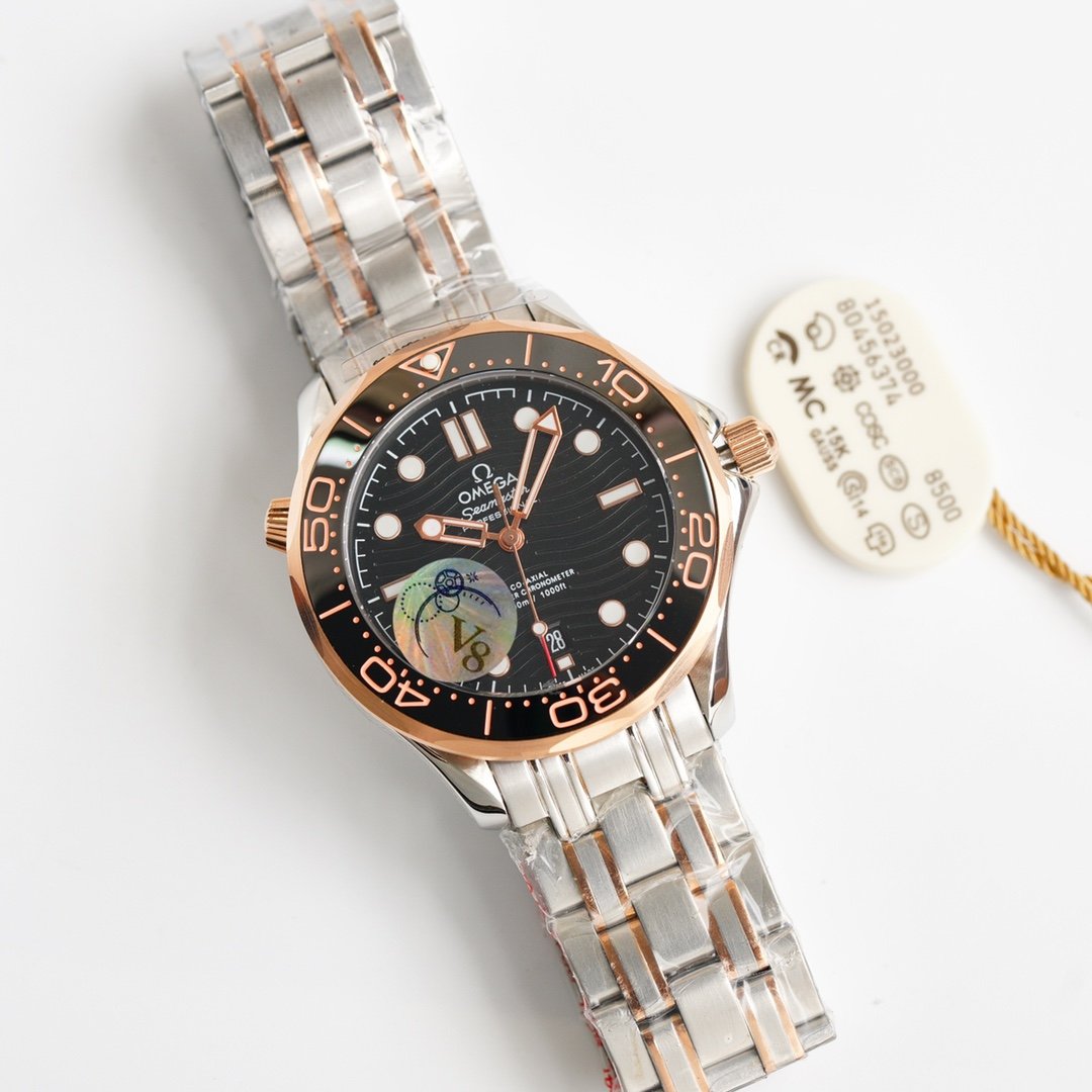 SEAMASTER DIVER 300M CO-AXIAL 42MM ROSE GOLD BLACK CERAMIC