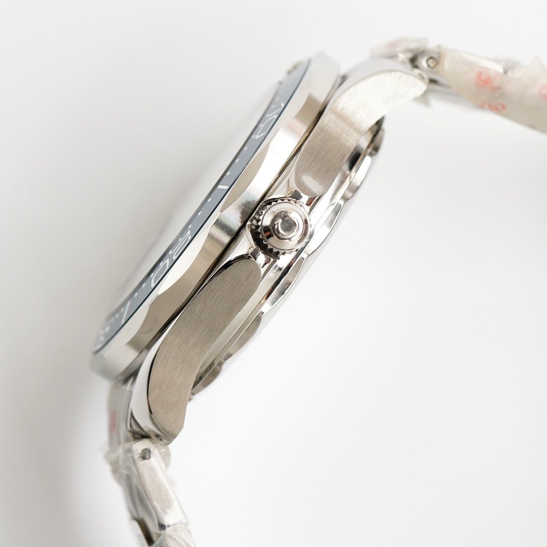 SEAMASTER DIVER 300M CO-AXIAL 42MM BLUE CERAMIC