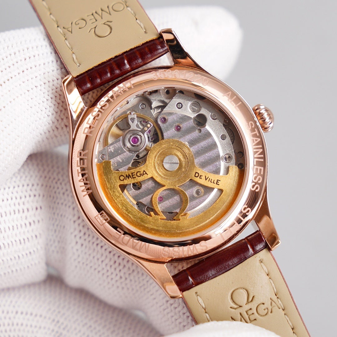 CONSTELLATION 33MM AUTOMATIC ROSE GOLD DIAMOND BEZEL
