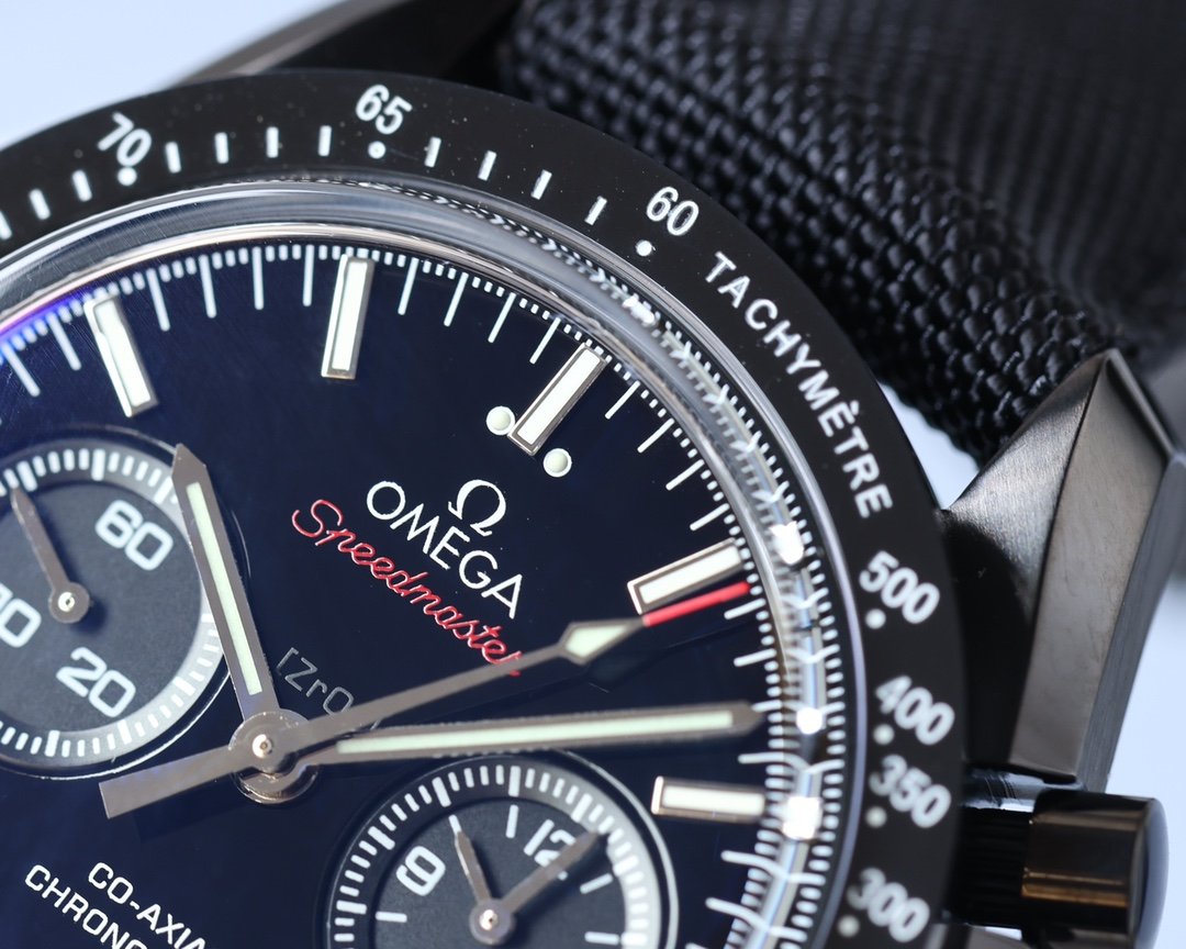 SPEEDMASTER DARKSIDE OF THE MOON BLACK CASE TEXTILE