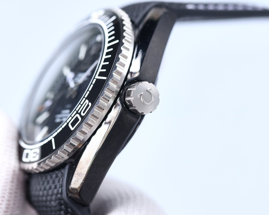 SEMASTER PLANET OCEAN 600M BLACK CASE TEXTILE