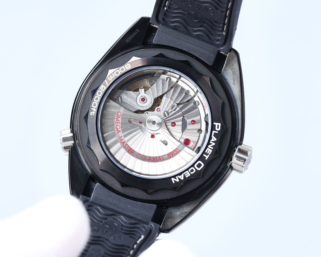 SEMASTER PLANET OCEAN 600M BLACK CASE TEXTILE