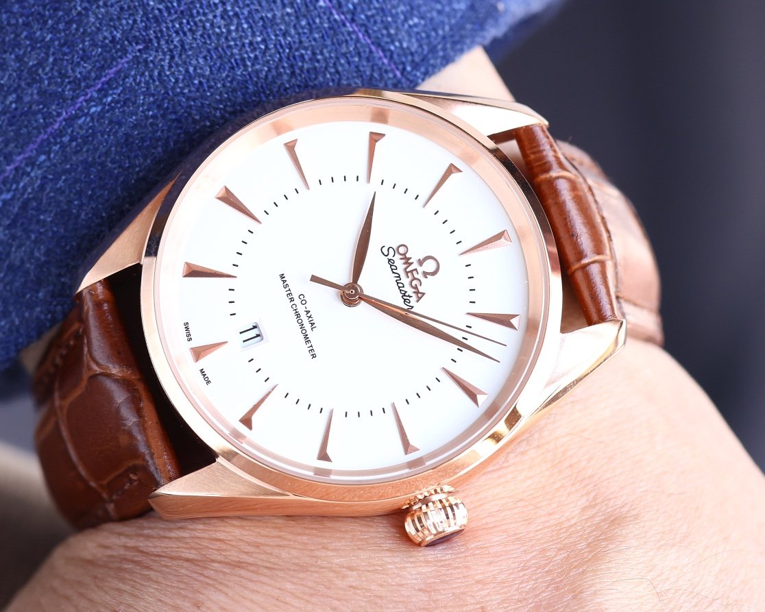 SEAMASTER AQUA TERRA 150M CO-AXIAL GOLD CASE LEATHER