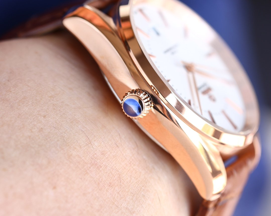 SEAMASTER AQUA TERRA 150M CO-AXIAL GOLD CASE LEATHER