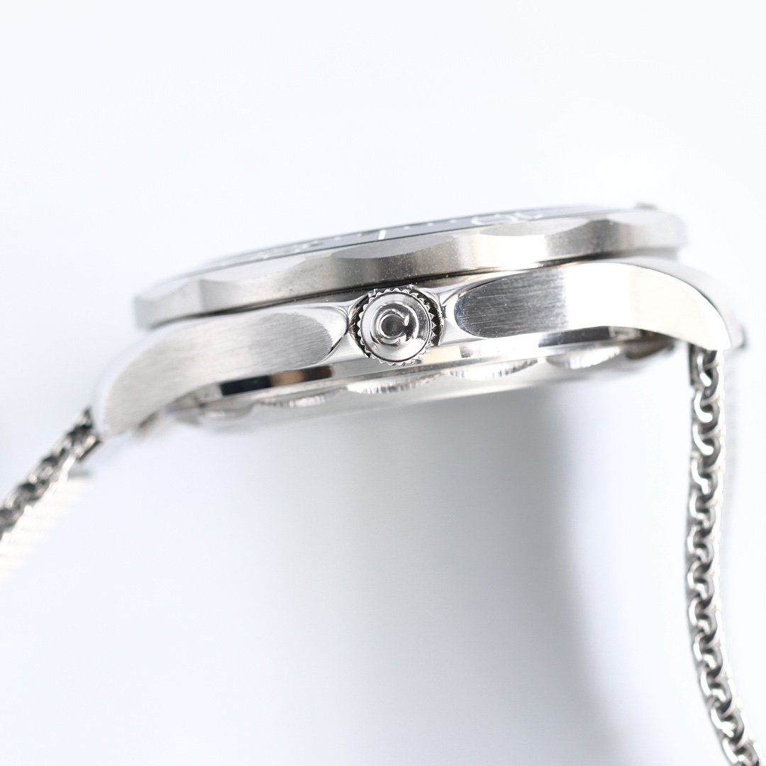 SEAMASTER DIVER 300 BLACK CERAMIC TITANIUM MESH