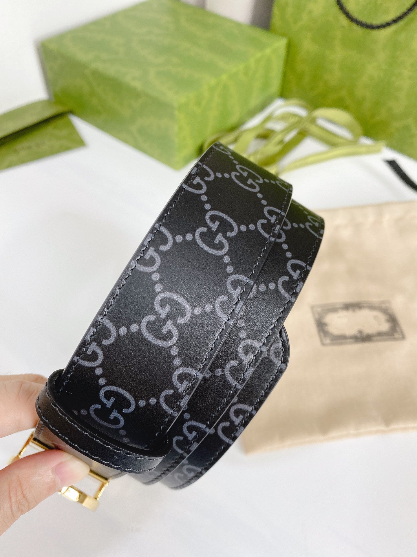 INTERLOCKING G GOLD BUCKLE 38MM BLACK LEAHTER MONOGRAM