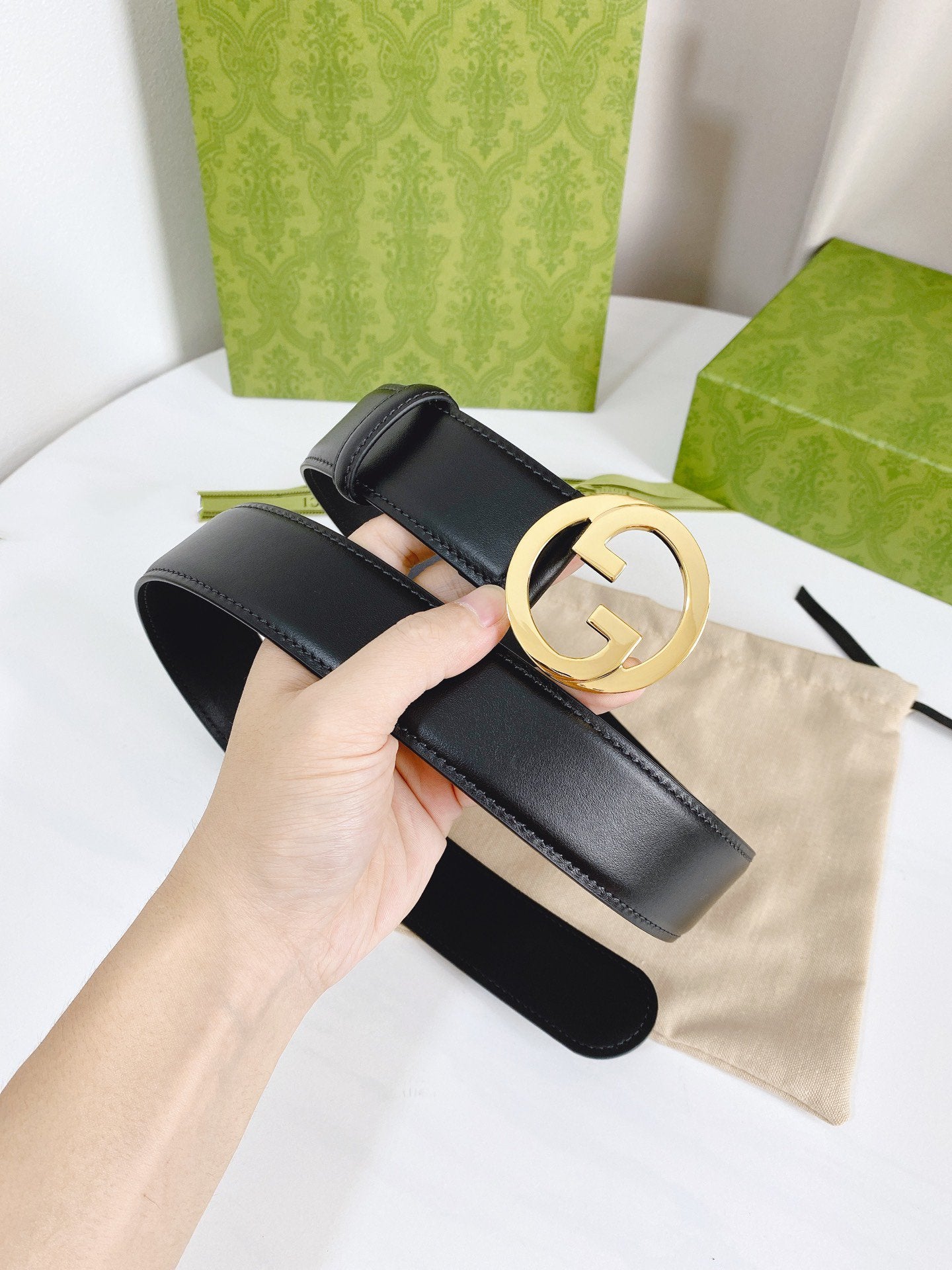 INTERLOCKING G GOLD BUCKLE 40MM BLACK LEAHTER