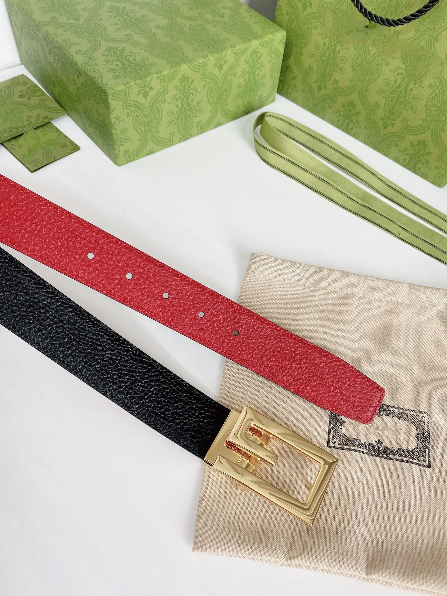 G BELT GOLD BUCKLE RED BLACK LEATHER 3.5CM