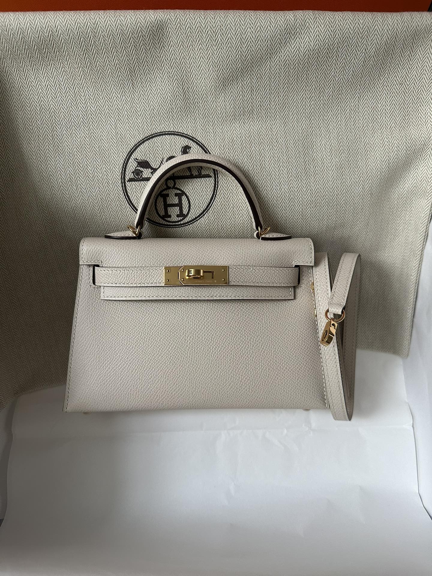 HM KELLY MINI 20 WHITE EPSOM GOLD HARDWARE