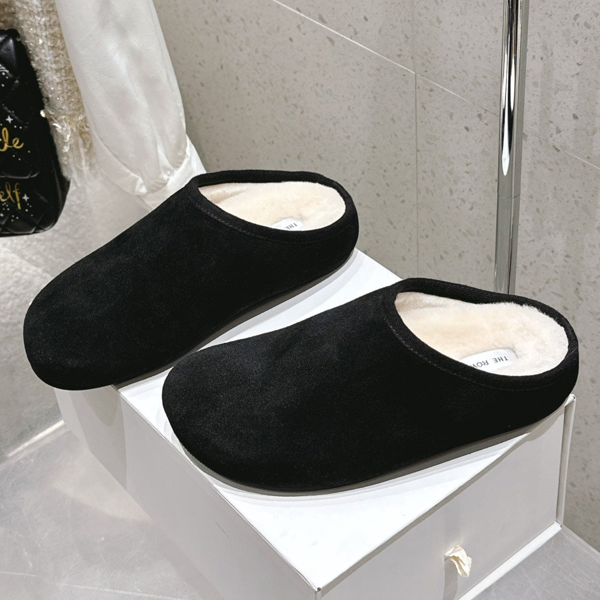 The Row 2025 Slipper Black White Cowhide Wool 402119
