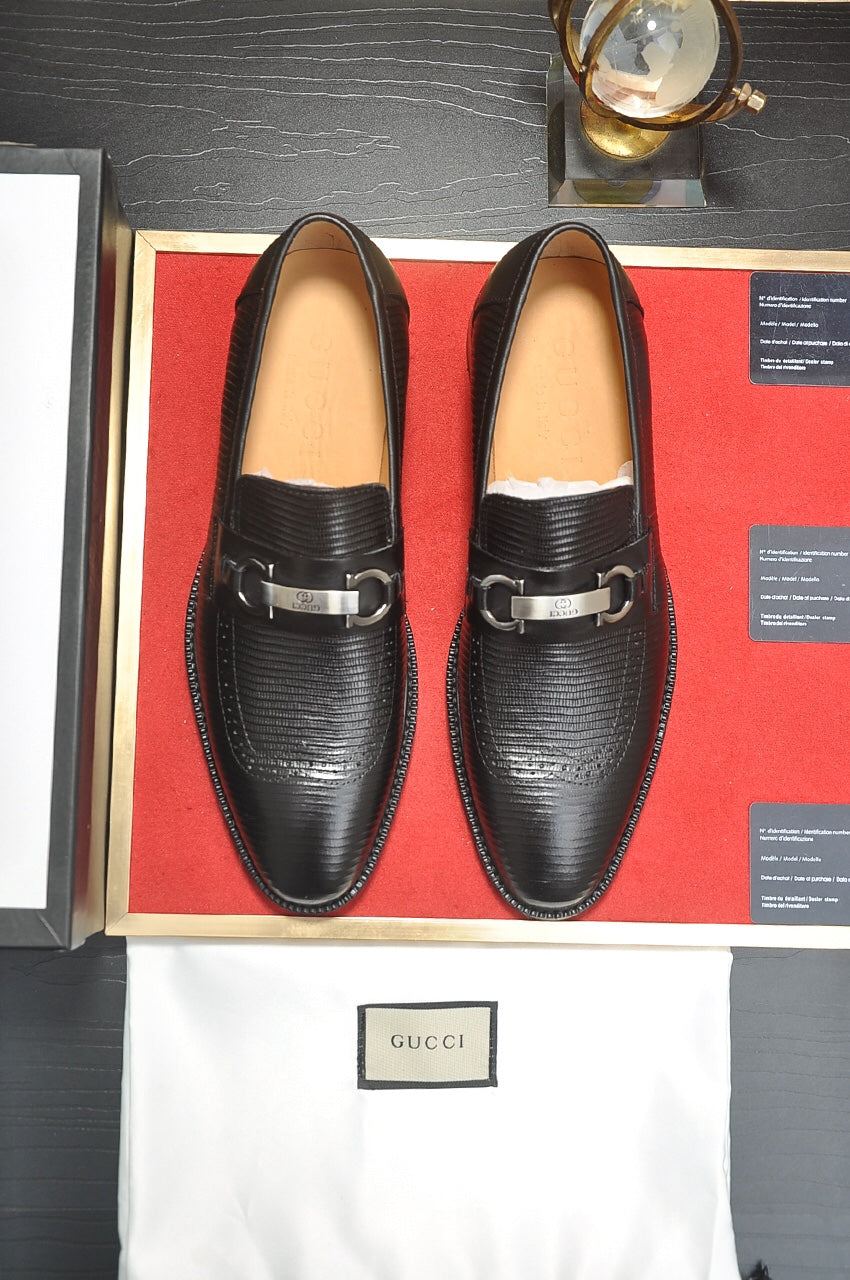 GG Men's Loafer Black Cowhide 562021