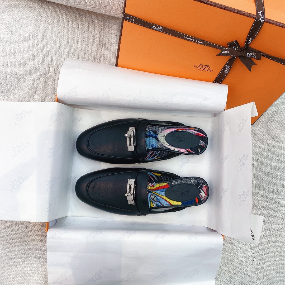 HM Oz Mule Black Cowhide 348088