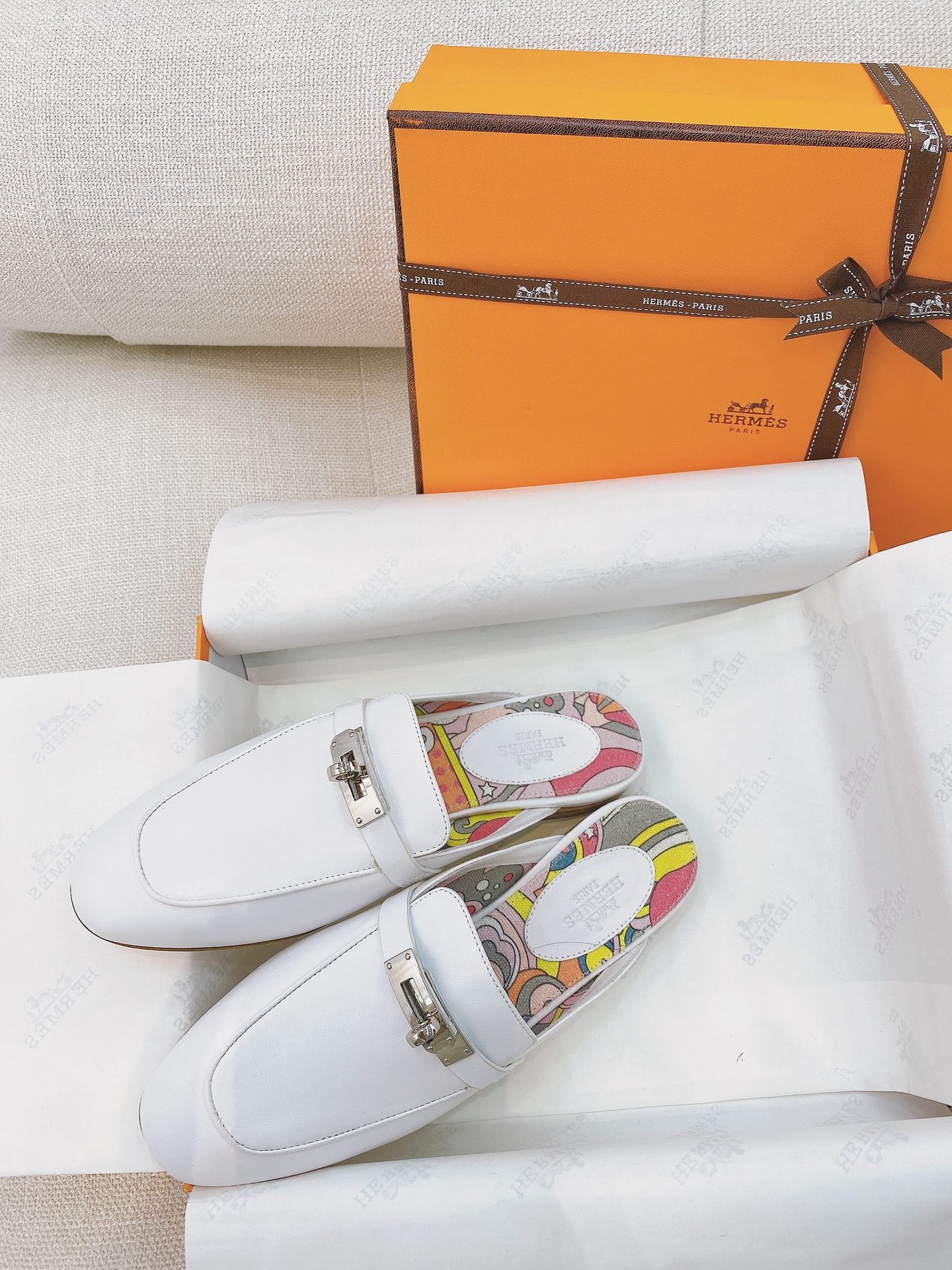 HM Oz Mule White Cowhide 348089