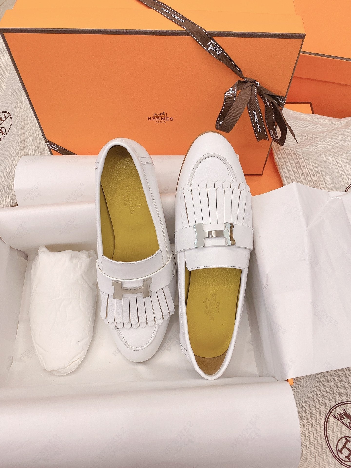 HM Mocassins Royal Loafers White Goat Leather 348019