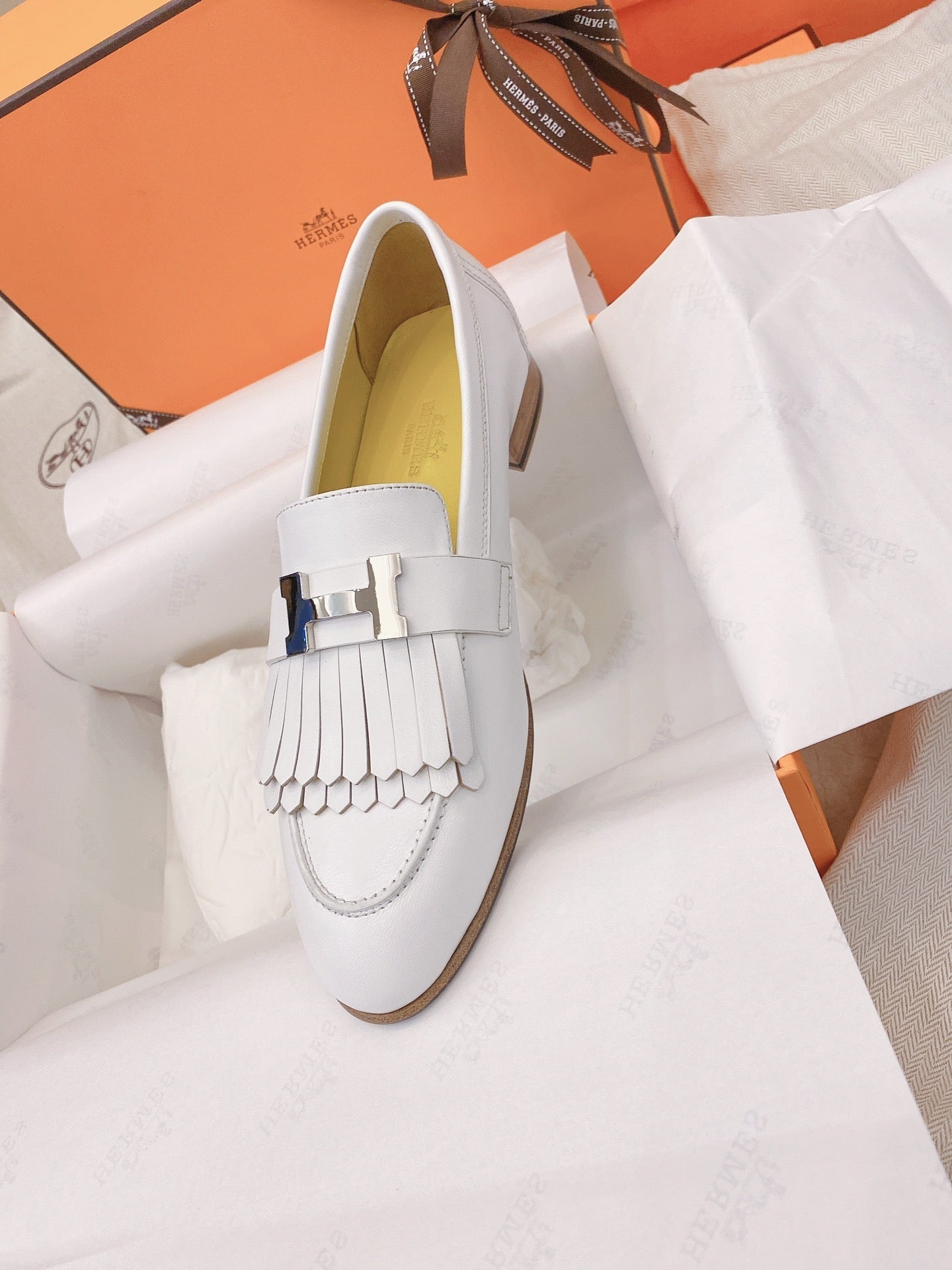 HM Mocassins Royal Loafers White Goat Leather 348019