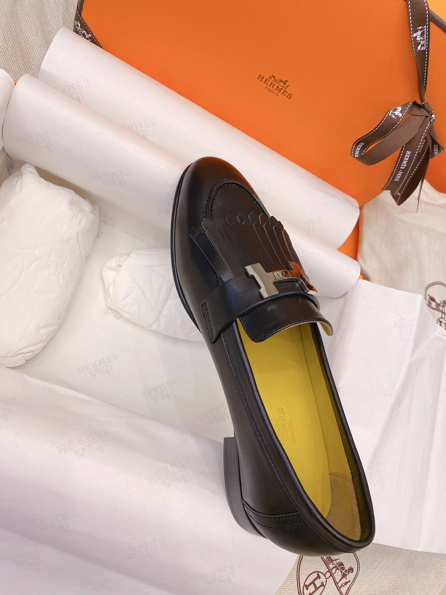 HM Mocassins Royal Loafers Black Goat Leather 348021