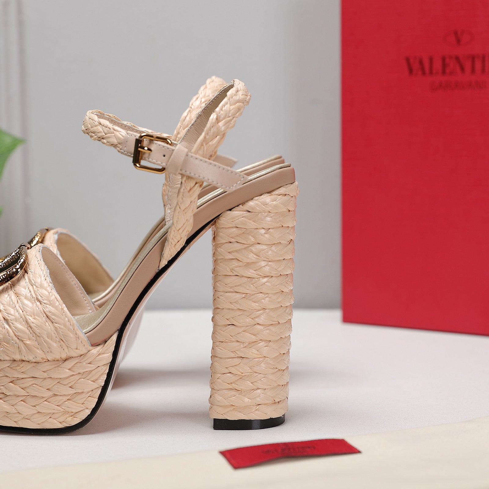 VT 25 Platform Sandals Cowhide Espadrilles