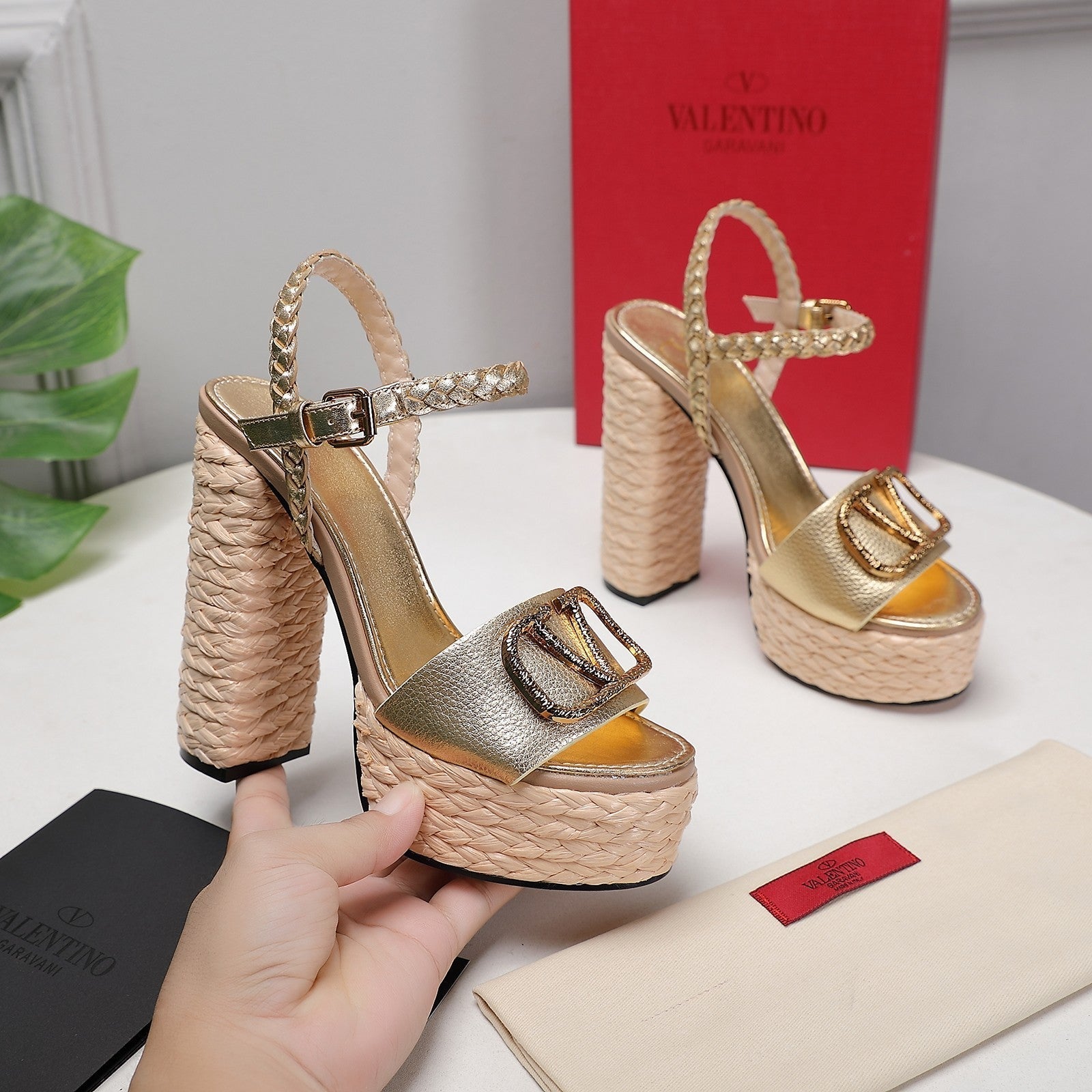 VT 25 Platform Sandals Gold Cowhide Espadrilles