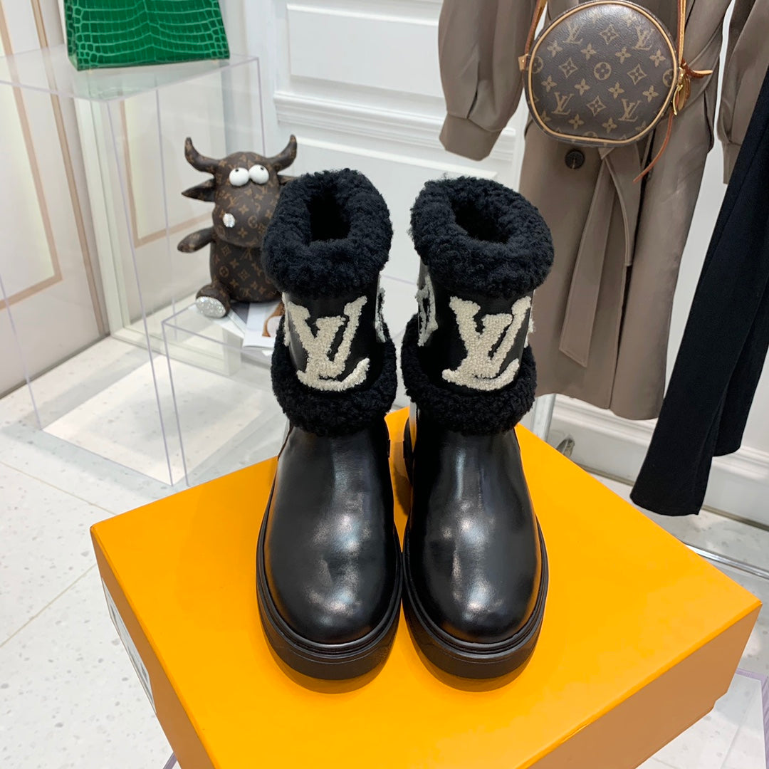 LV Snowdrop Flat Ankle Boot Black Monogram White Cowhide