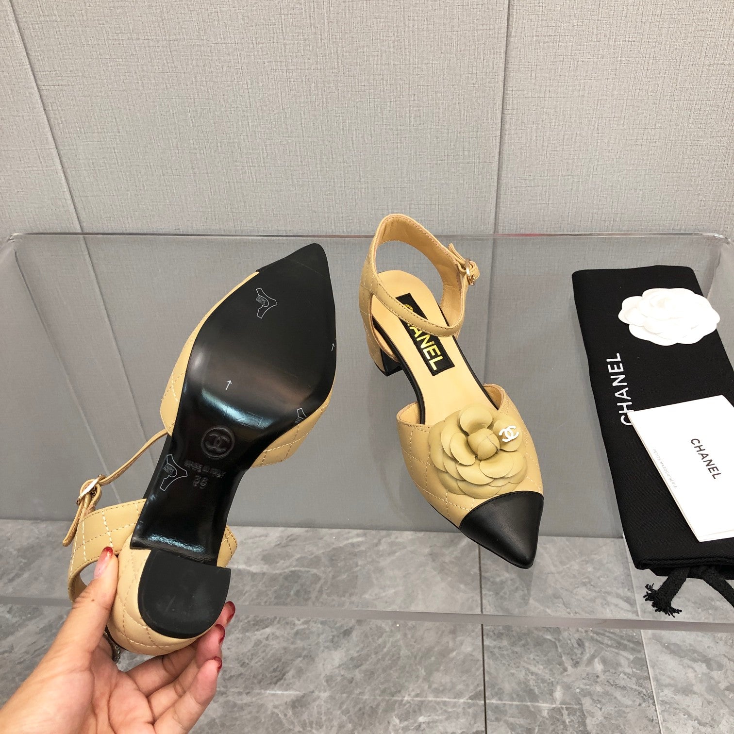 CC 25C 5CM Slingback Flats Buff Yellow Leather 213243