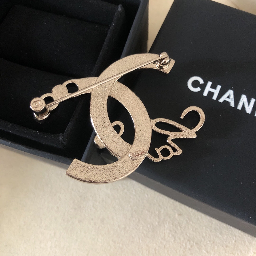 CC Brooch Pink Gold 159602