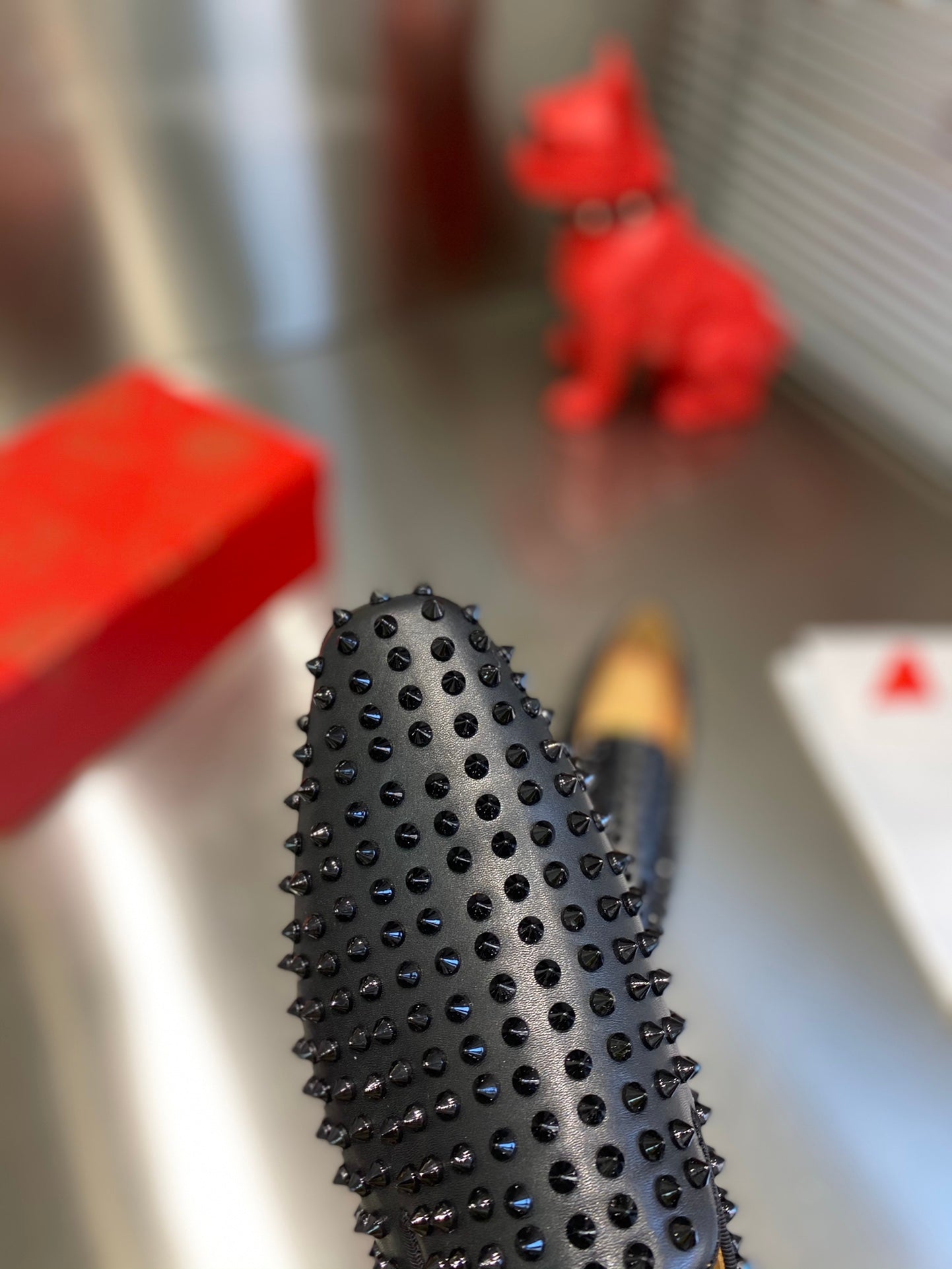 CL Dandelion Spikes Loafers Cowhide and Spikes 242406