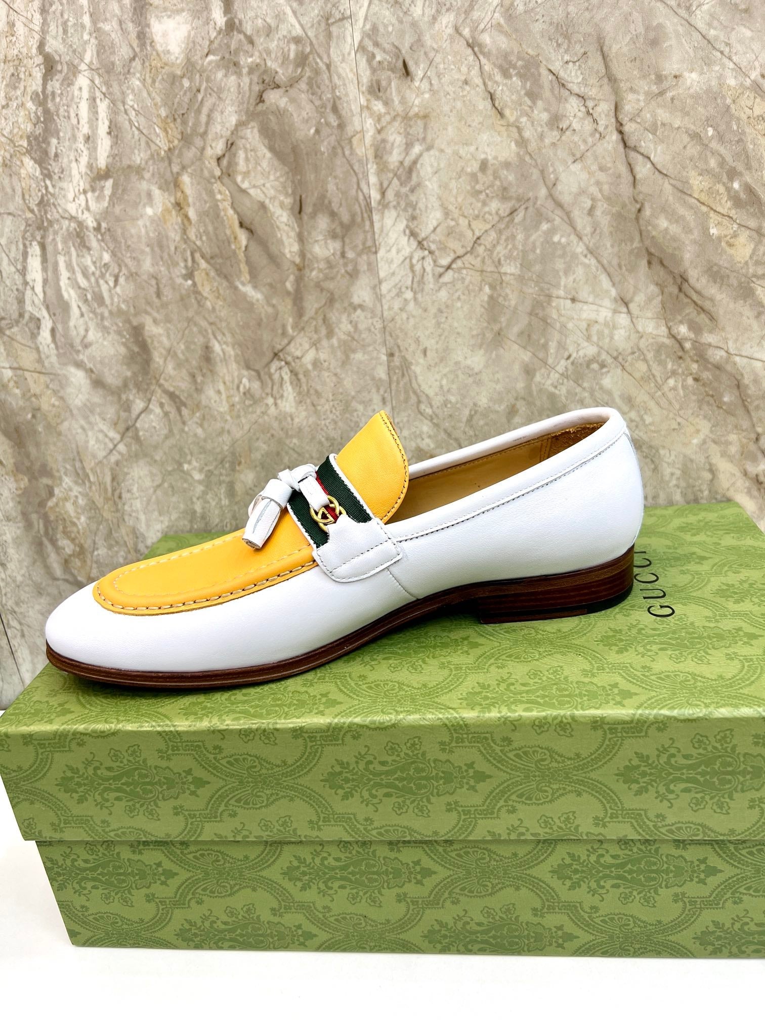 GG Men's Tassel Loafer Yellow White Cowhide 548744