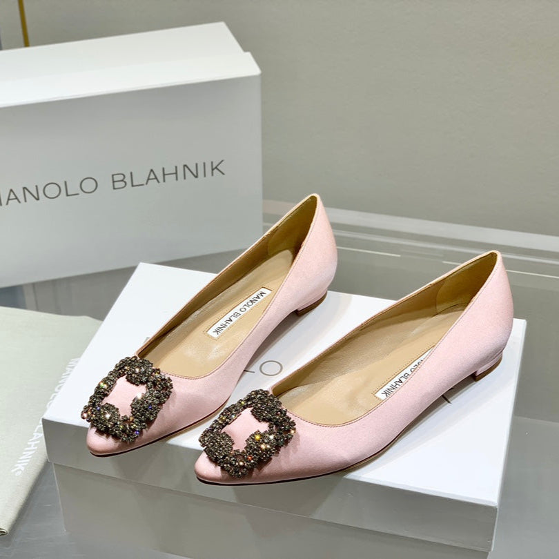 Manolo Diamond Buckle Pumps Light Pink Silk 327504
