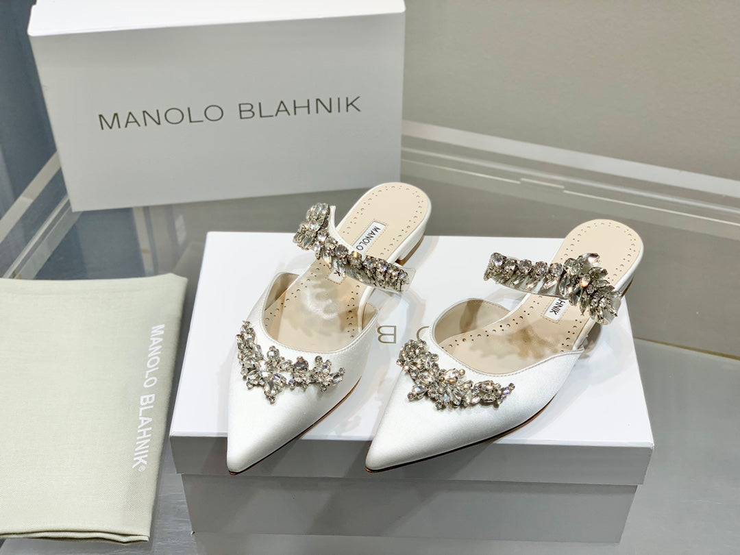 Manolo Flats Mules Crystal White Silk Satin 327471