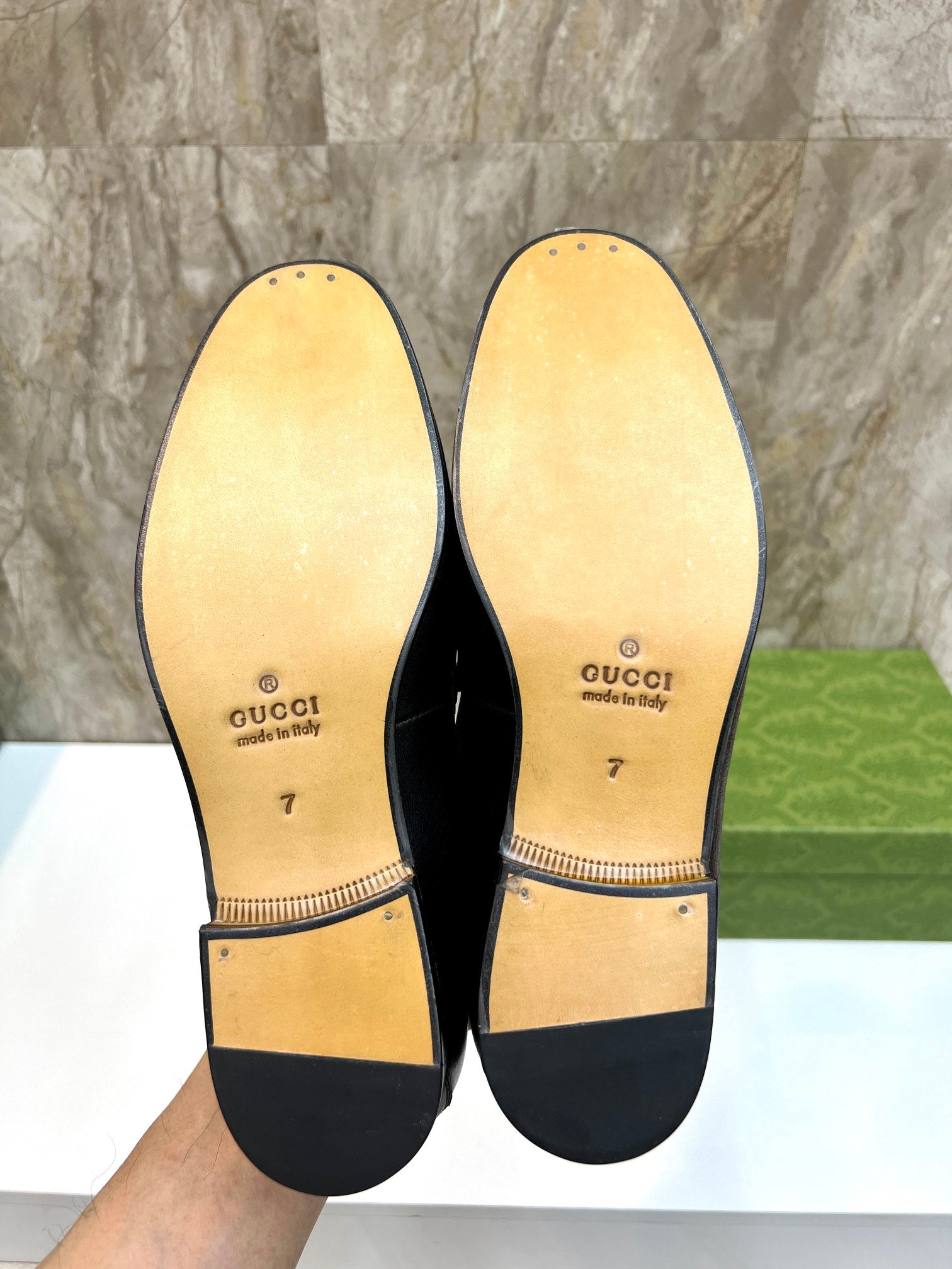 GG Men's Horsebit Loafer Black Cowhide 522560