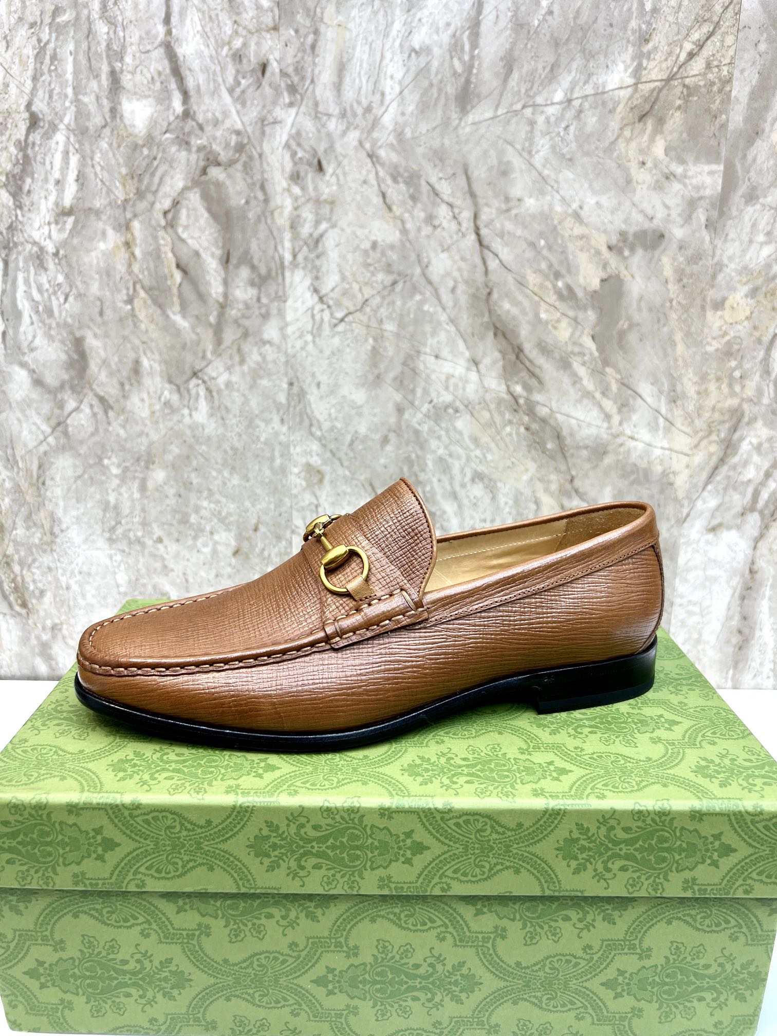 GG Men's Horsebit Loafer Brown Cowhide 522563