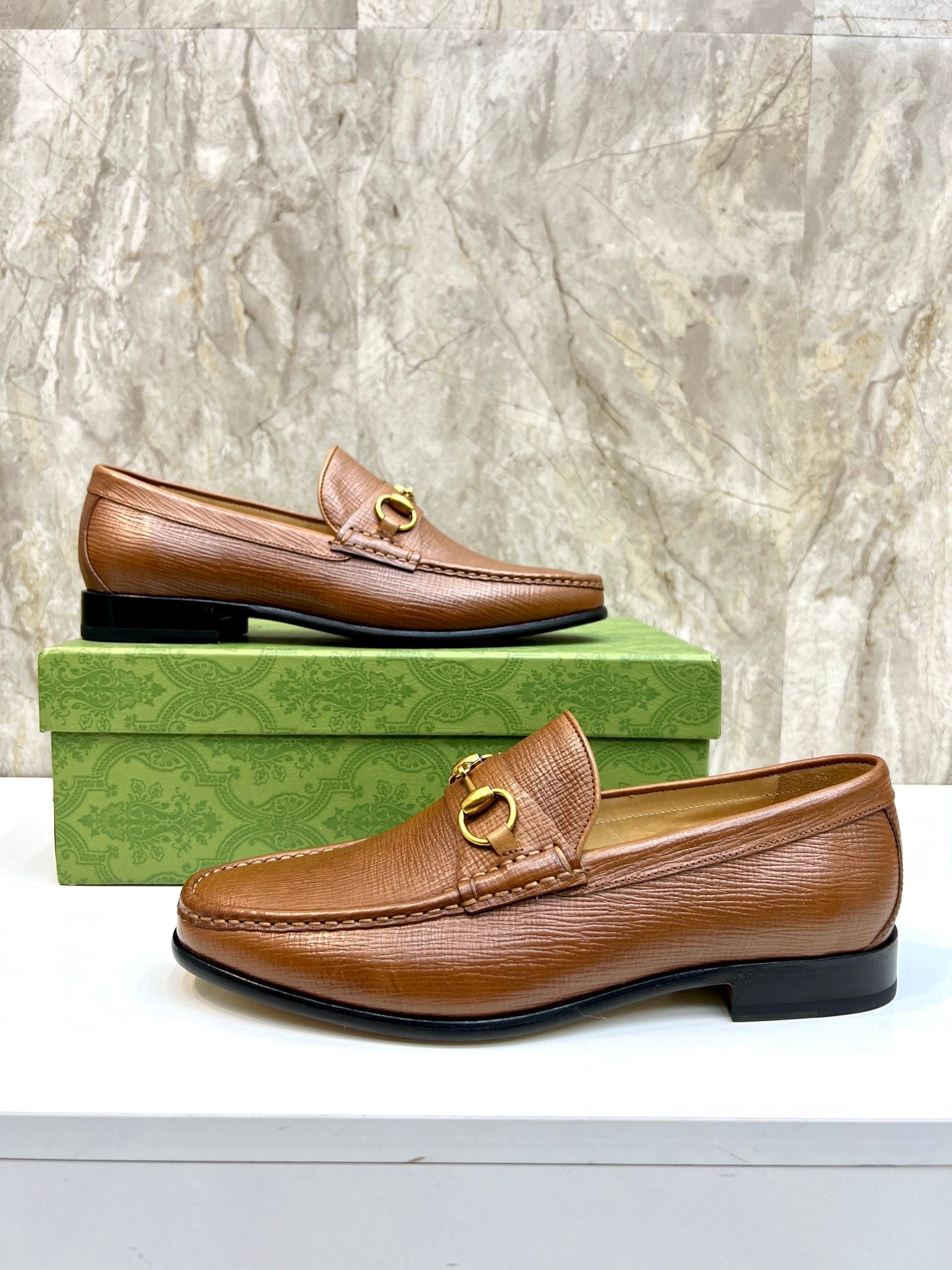 GG Men's Horsebit Loafer Brown Cowhide 522563