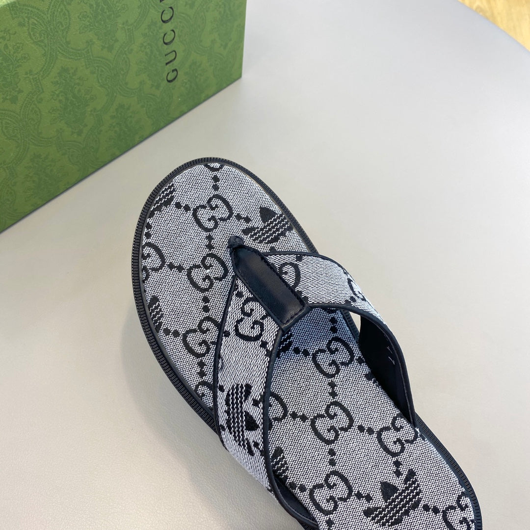 GG x Adidas Men's Thong Sandals Grey Canvas 558901