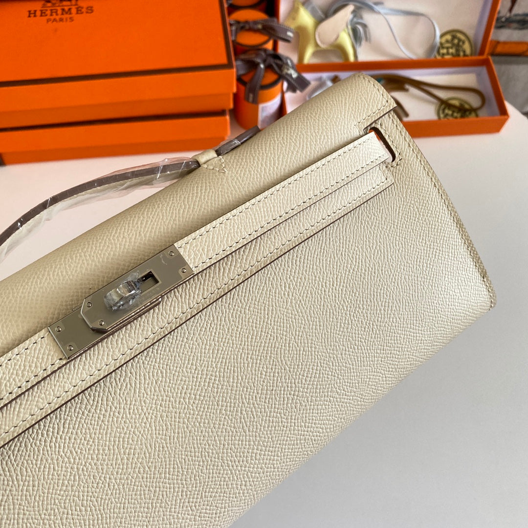 HM Kelly Cut 31 Ivory Epsom Leather Silver Hardware 229046