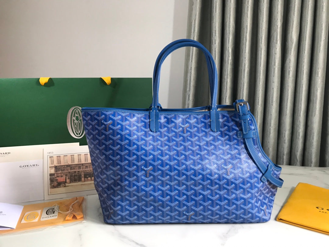 CHIEN GRIS BAG 33 IN SAPPHIRE BLUE GOYARDINE CANVAS AND TAN CALFSKIN TRIM