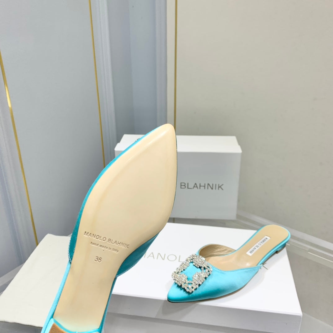 Manolo Buckle Flast Mules Electric Silk 327511