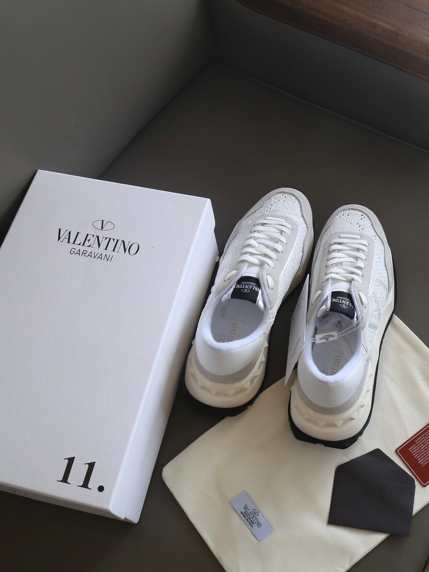 VT Lace Sneaker White Suede Leather