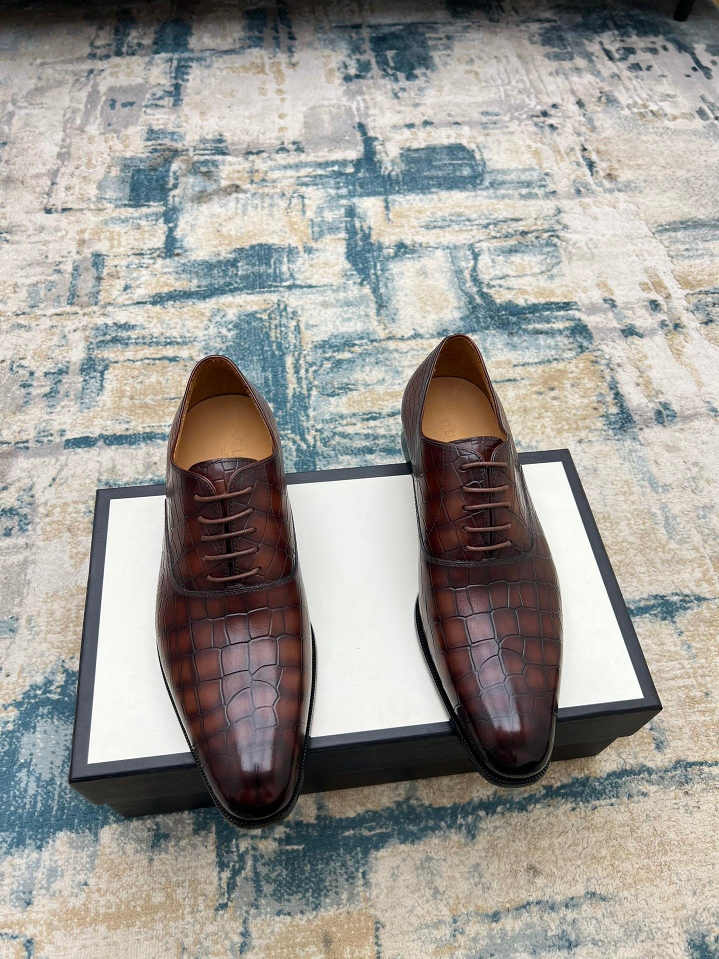 GG Men's Dress Shoe Brown Crocodile Embossed Calfskin 533108