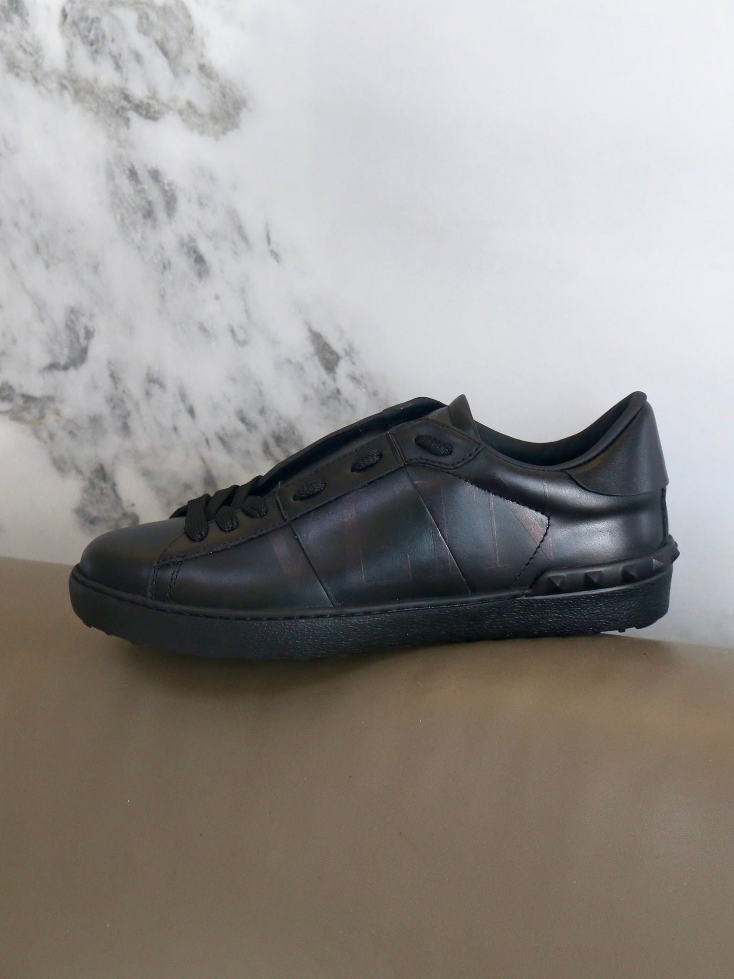 VT Open Sneaker Full Black Calfskin
