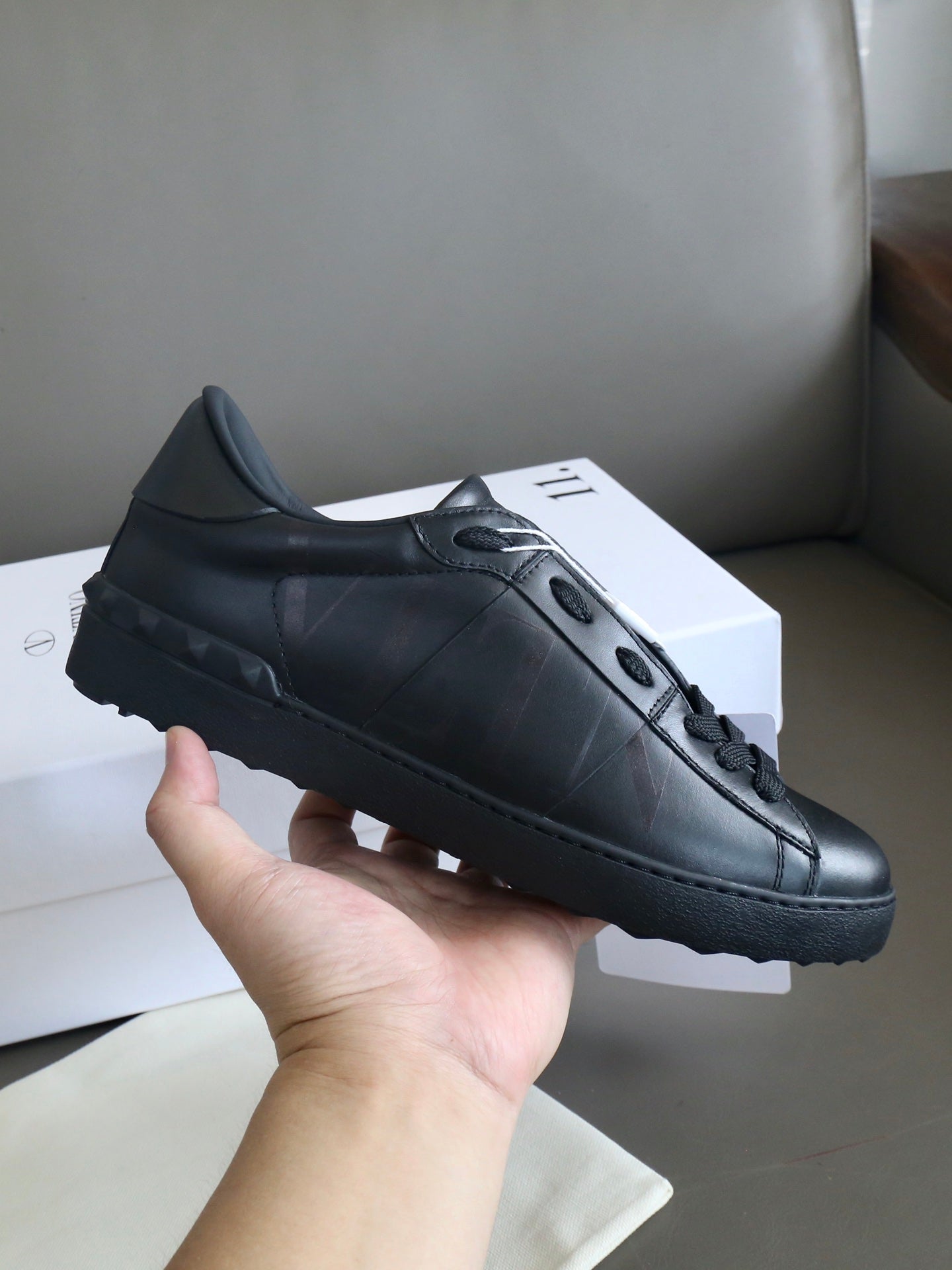 VT Open Sneaker Full Black Calfskin