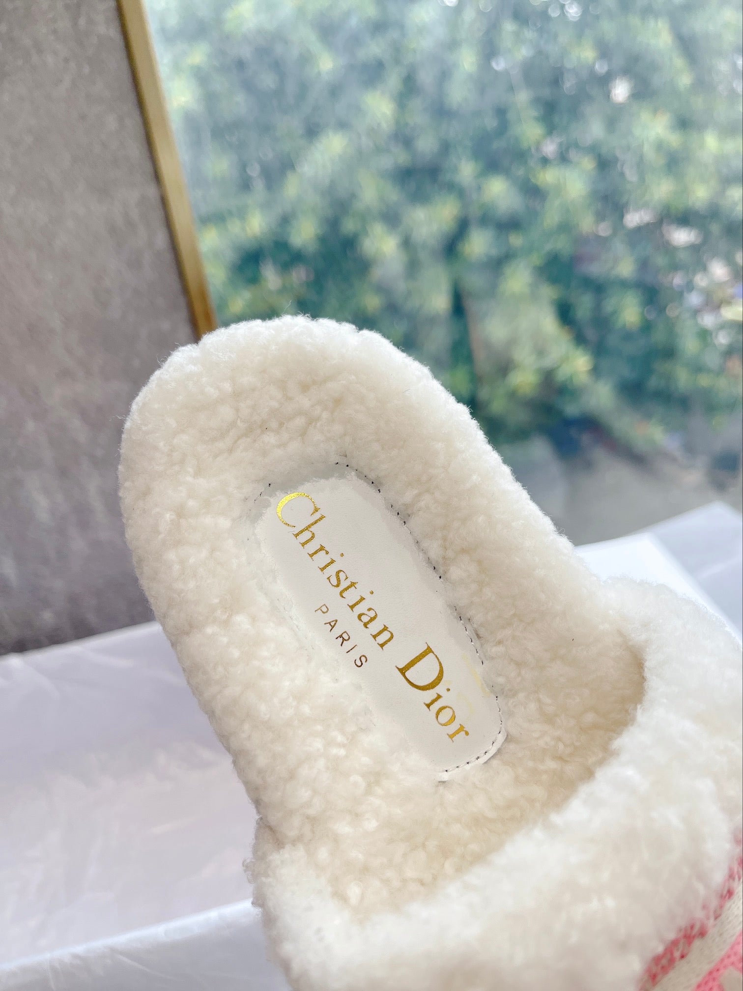CD 25  Flat Slippers White Pink  Wool 395568