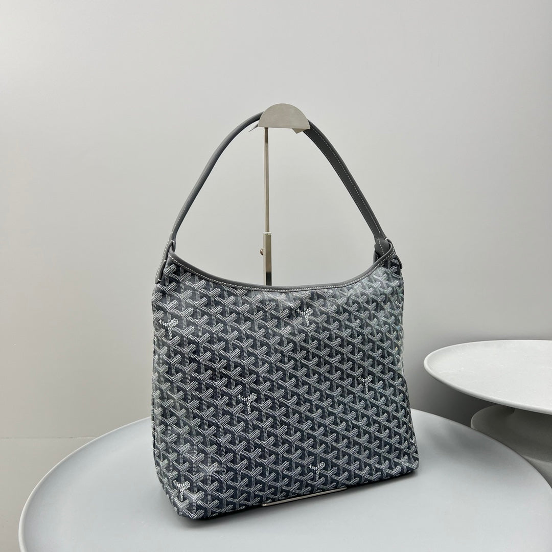 HOBO BOHÃˆME 34 IN GREY GOYARDINE CANVAS AND CALFSKIN