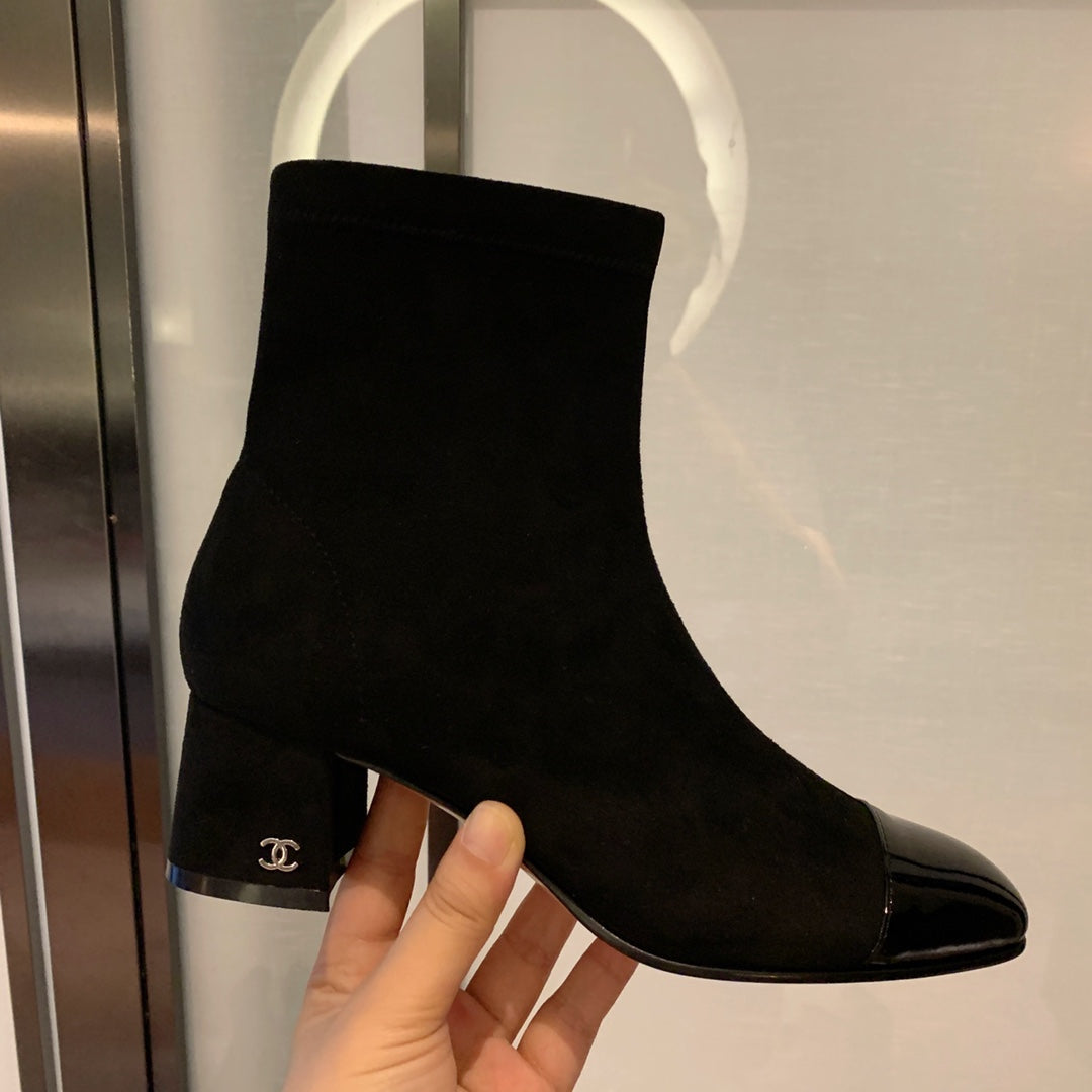 CC Ankle Boots 50mm Black Suede And Glossy Lambskin 940056