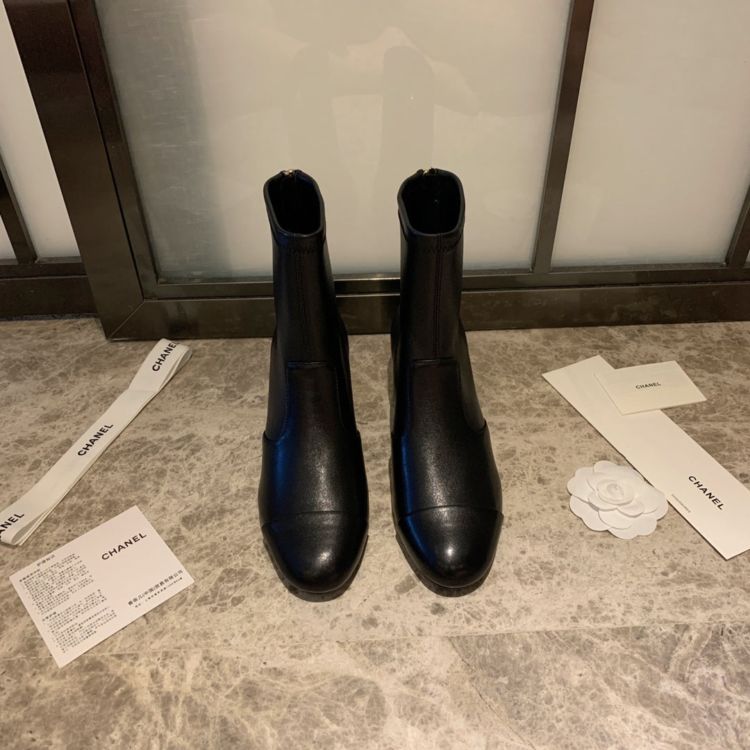 CC Short Boots 50mm In Black Lambskin 940078