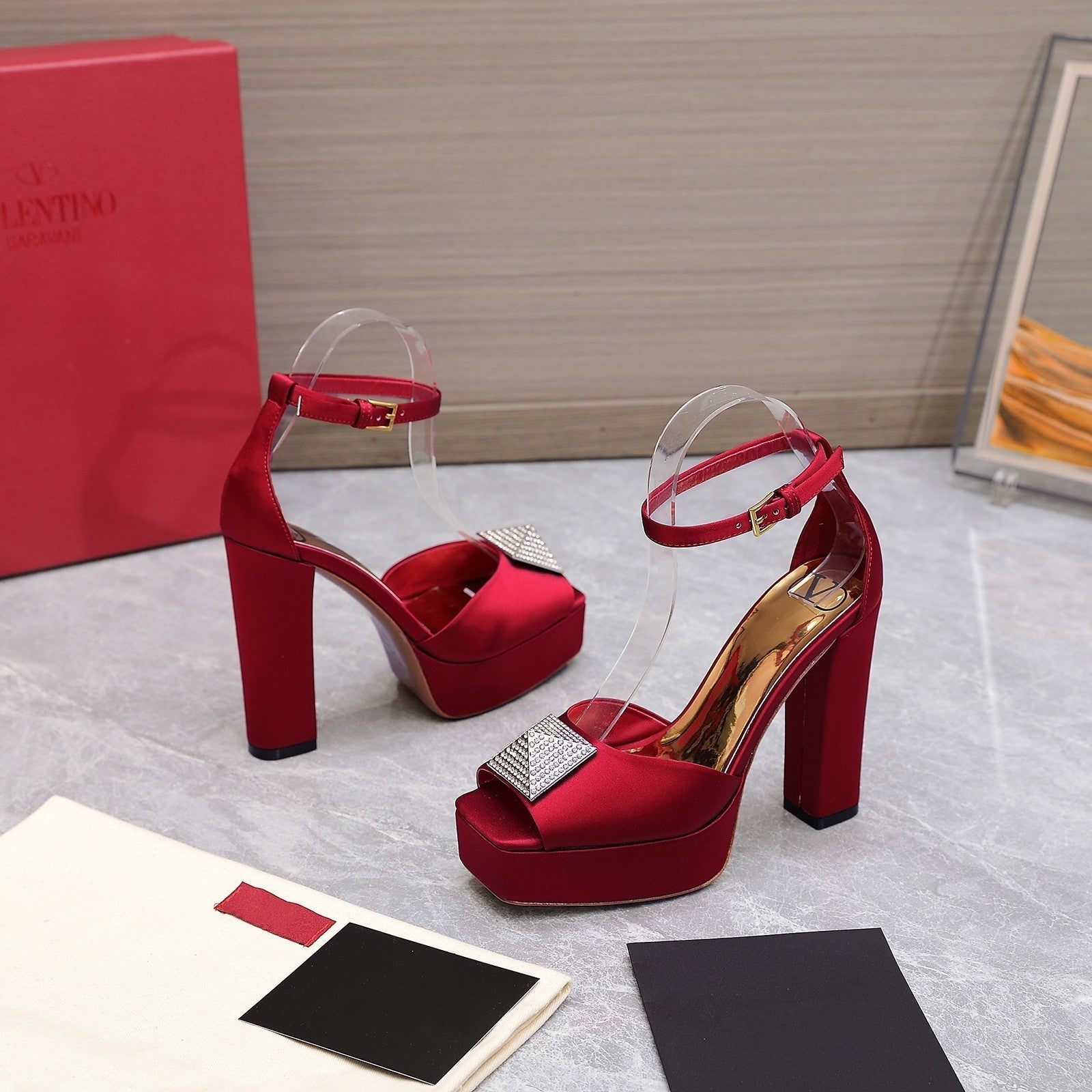 Open Toe Pump With One Stud Diamond Patent Red Leather 130MM