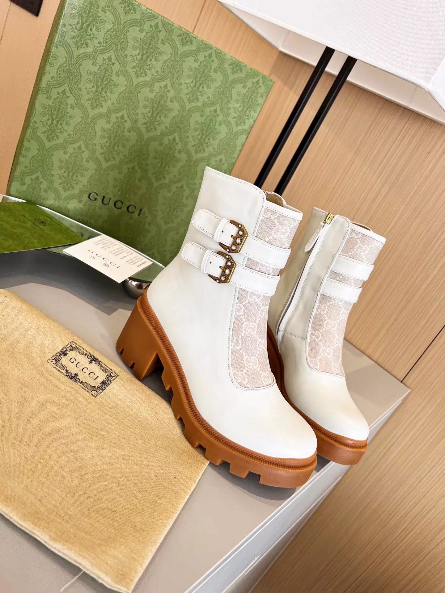 GG ankle boots white caramel cowhide