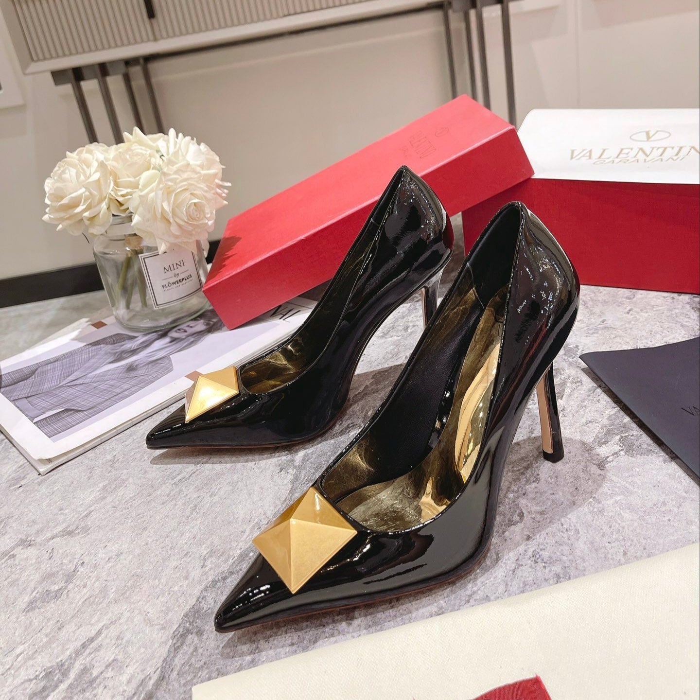 VT 25 Toe Pumps Black Patent Leather